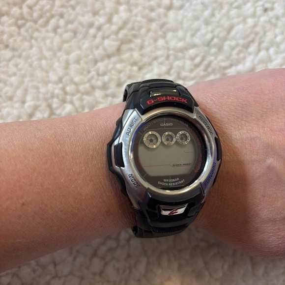 Casio Other - Casio Men's G-Shock Tough Solar Atomic Digital Chronograph Watch - GWM500A-1